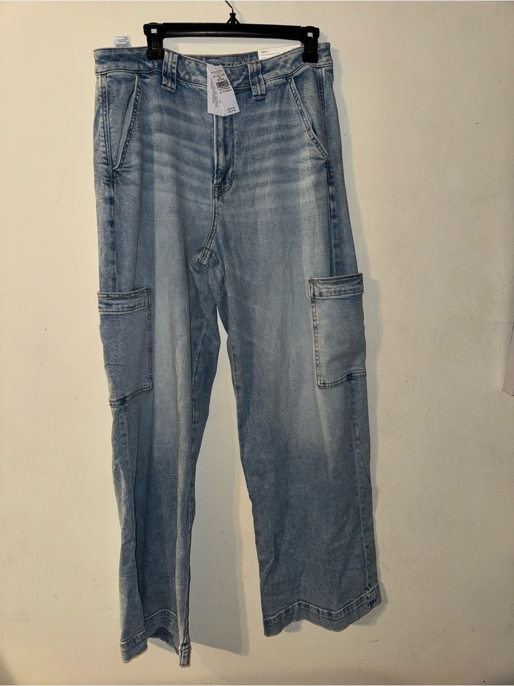 ‼️SALE‼️ women’s soft American eagle Cargo Denim Jeans